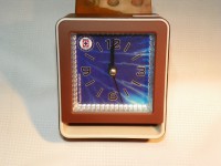 RELOJ DE MESA